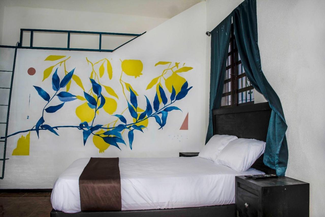 Hotel Casa Lucia Monterrey Zewnętrze zdjęcie